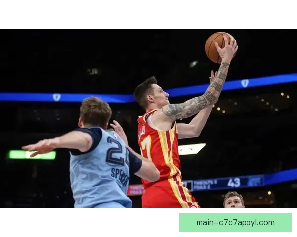 约翰逊三双老鹰险胜爵士科利尔 约翰逊三双老鹰险胜爵士科利尔