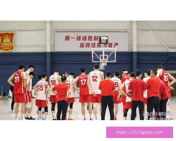 今中国男篮战日本首发阵容出炉